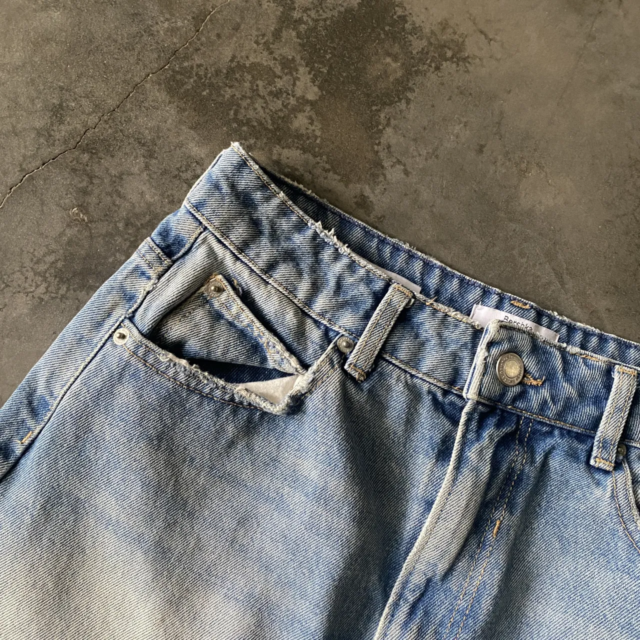 Pollera Bershka - Vista 2