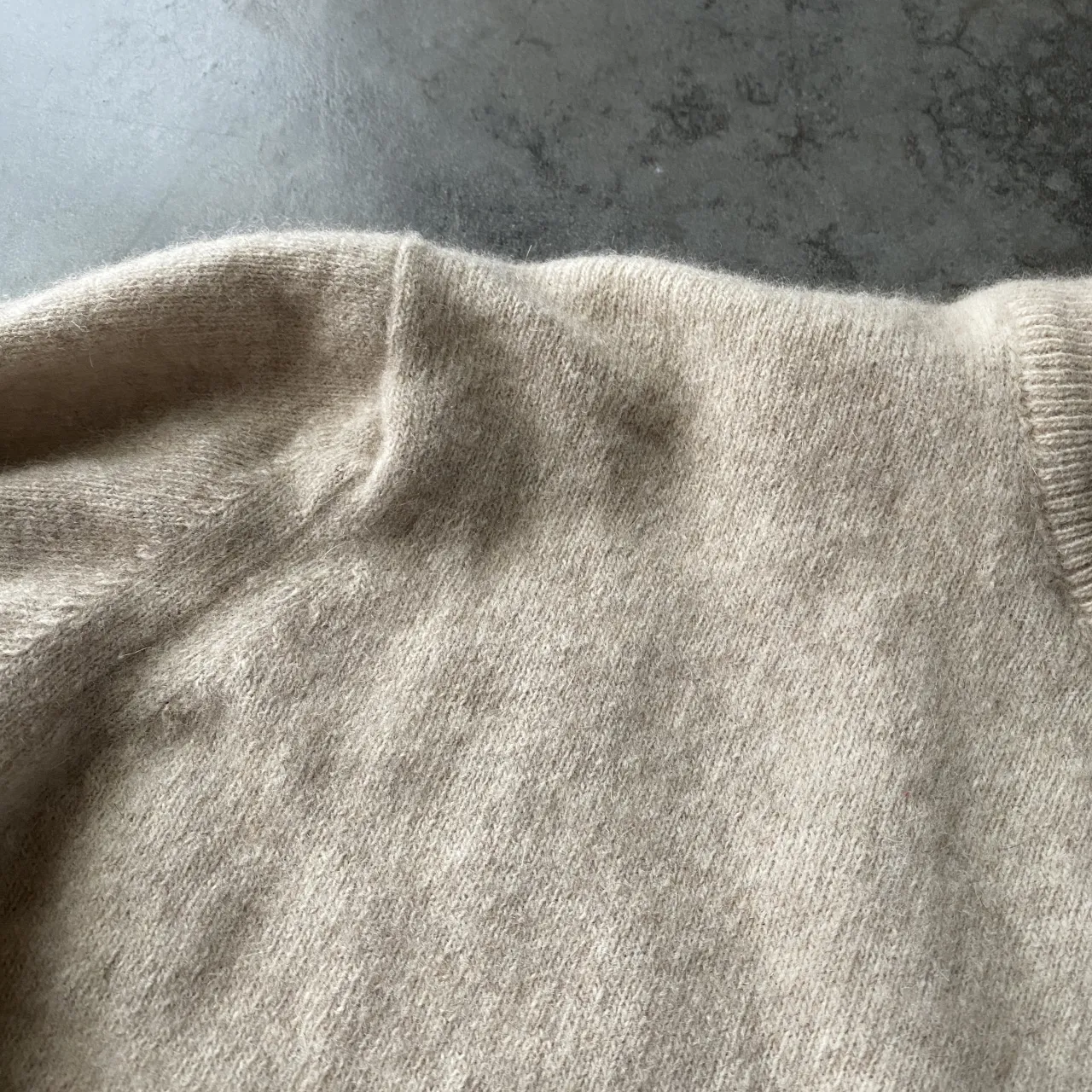 Sweater - - Vista 3