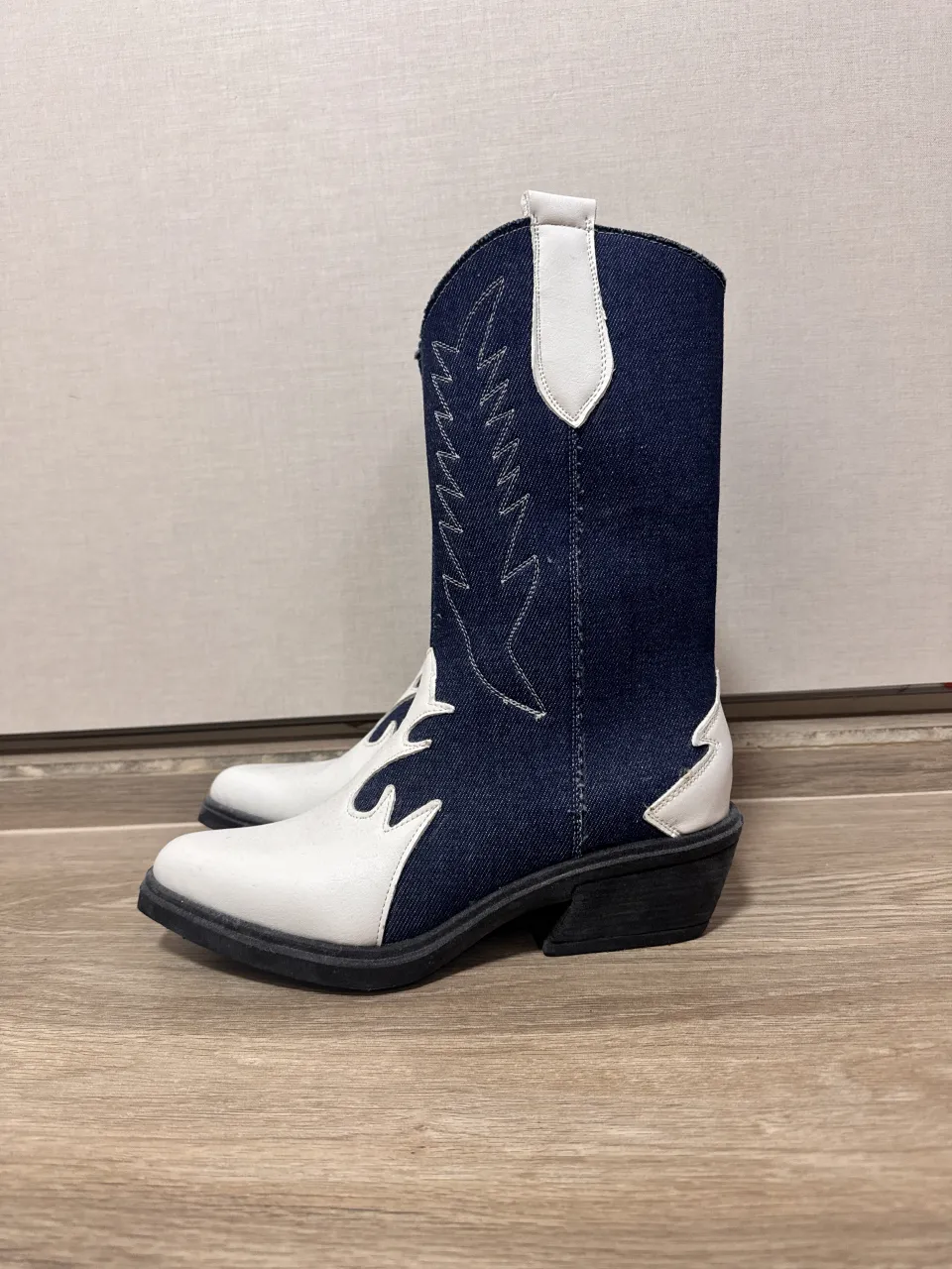 Botas No se exactamente - imagen 2