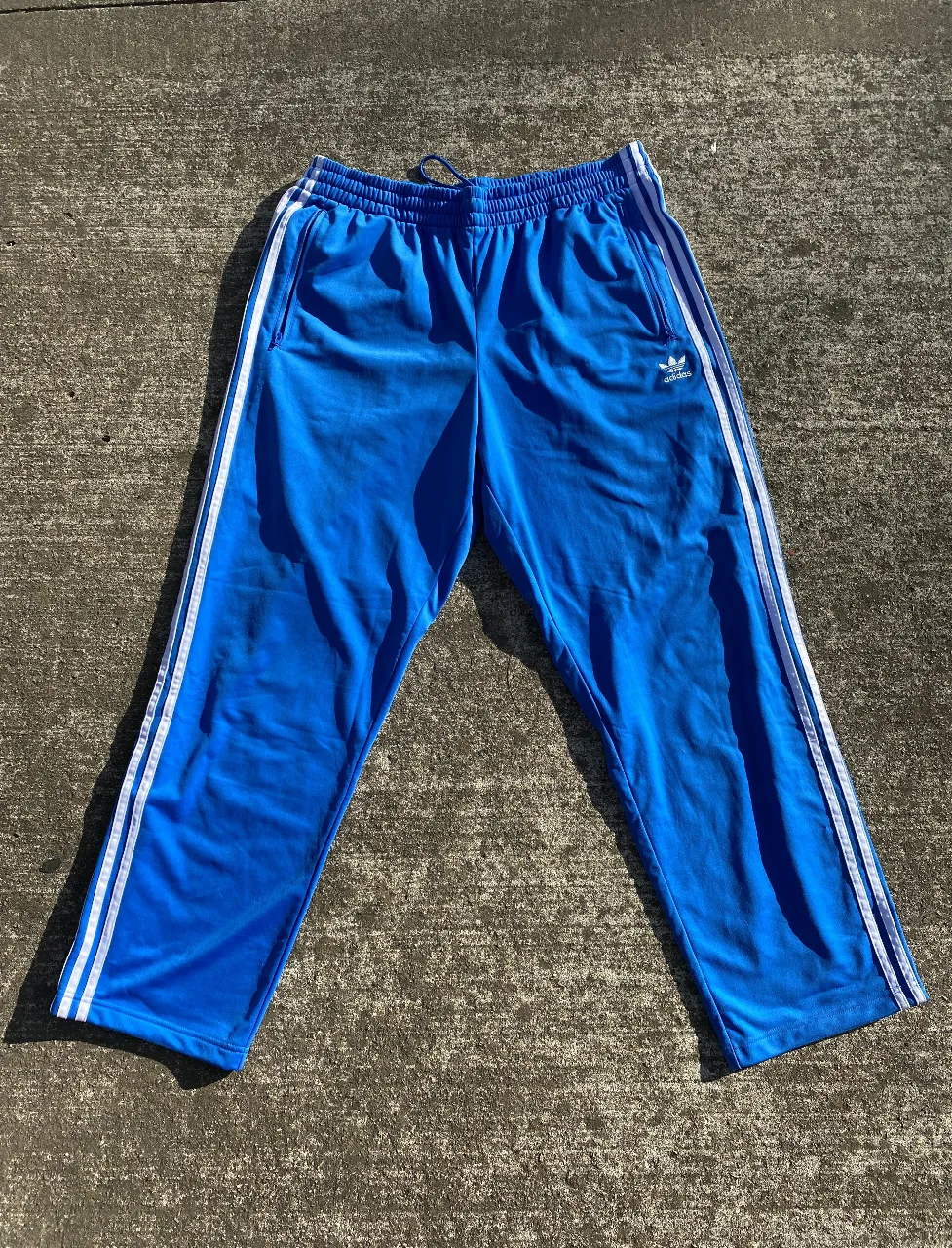 Pantalón adidas - imagen 1