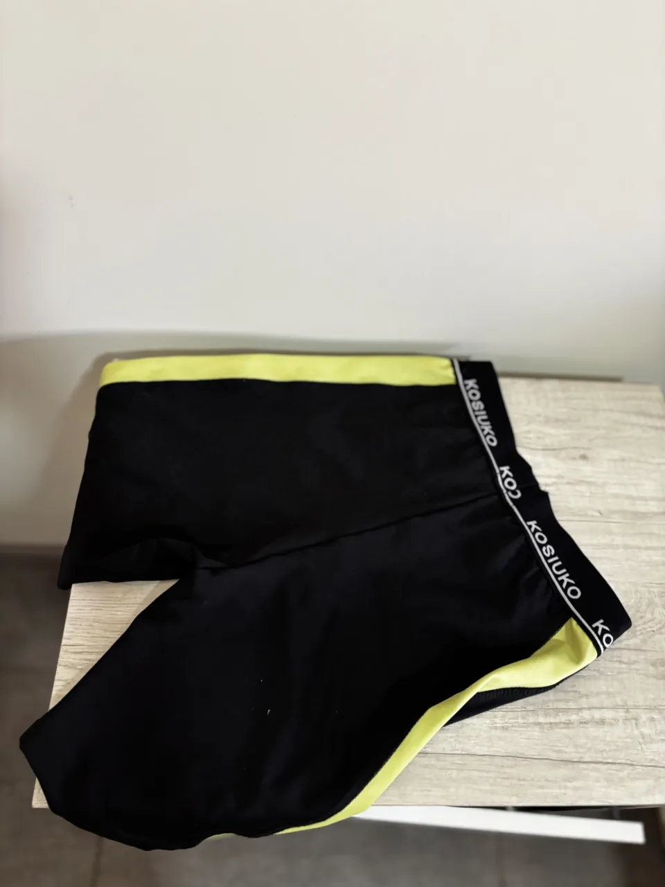 Short Kosiuko - imagen 3