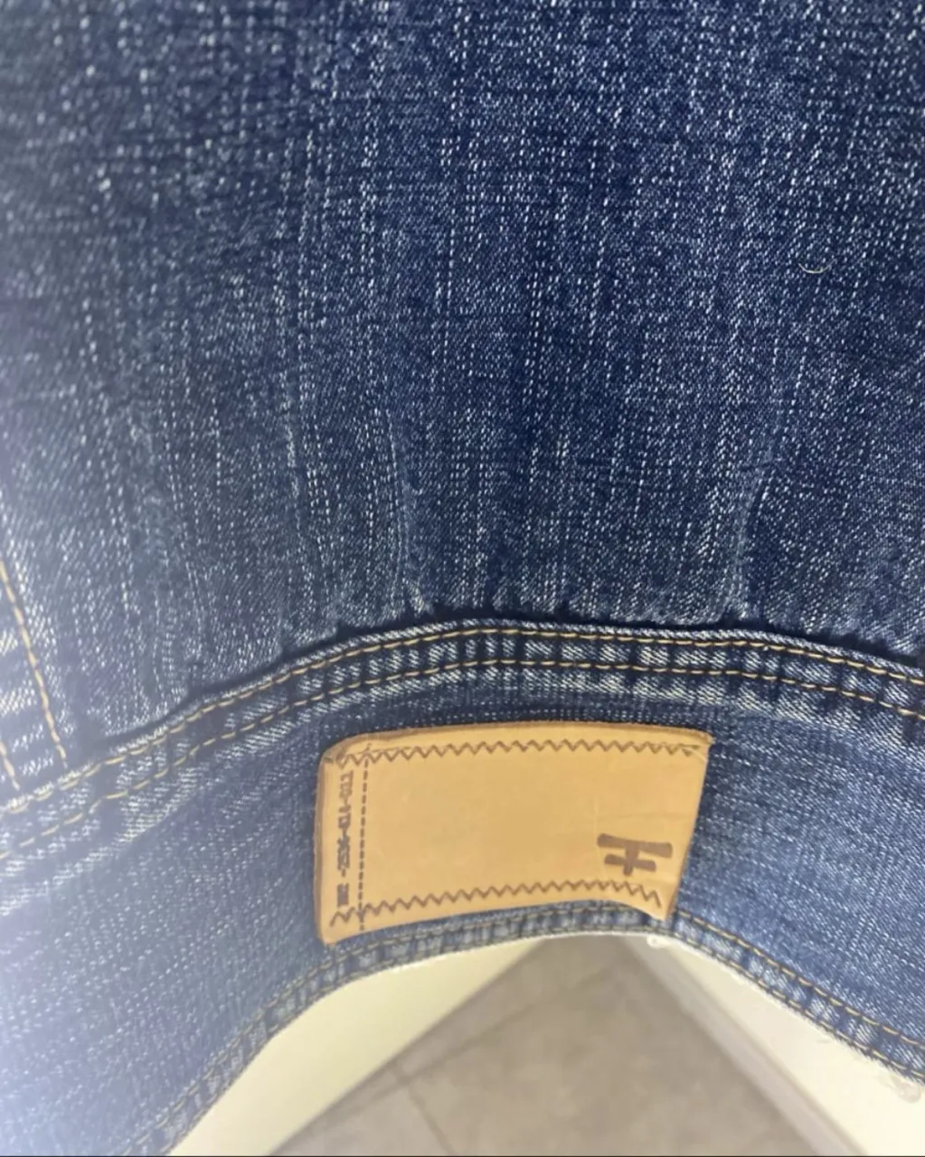 Campera Kosiuko miniatura 4