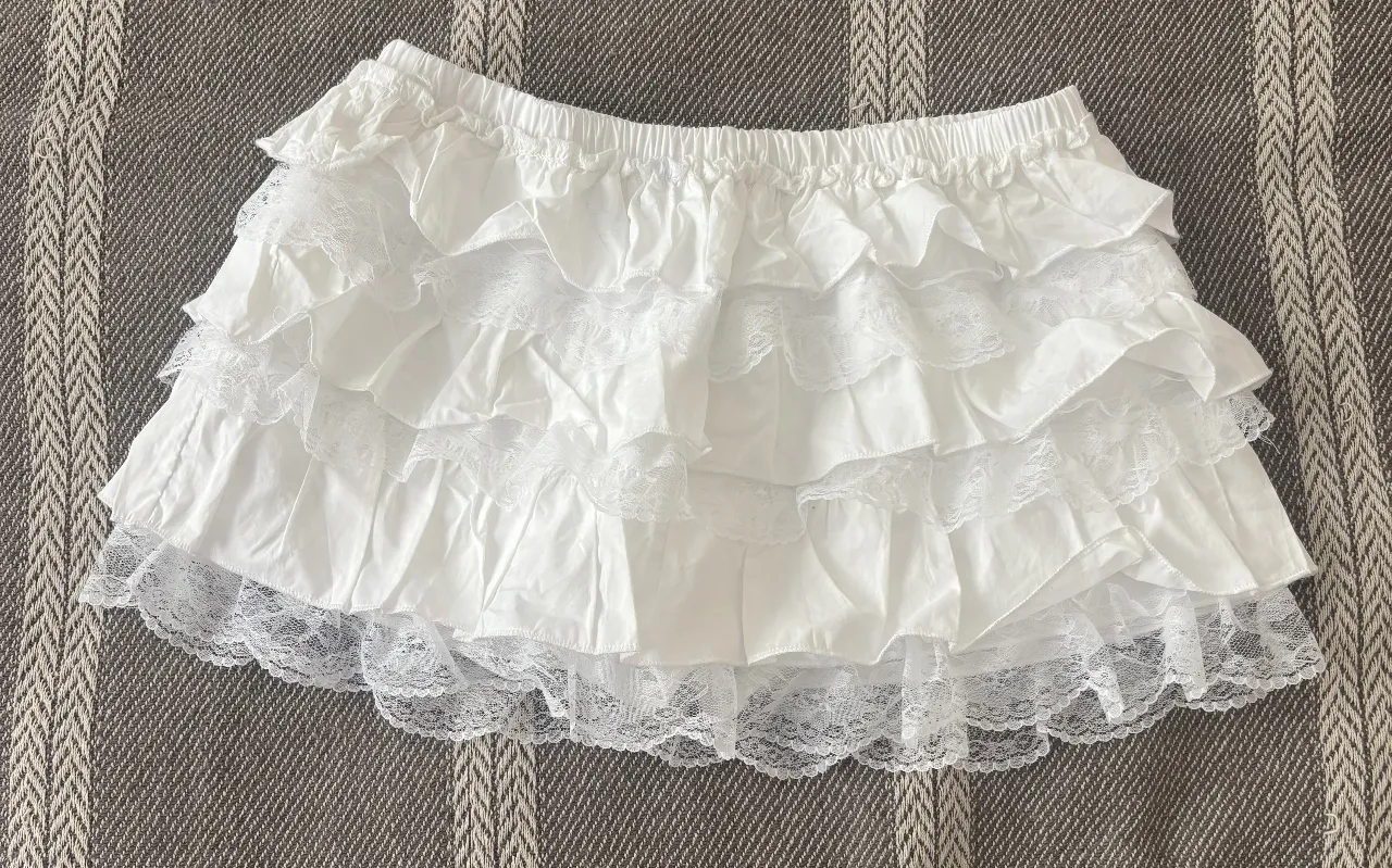 Pollera Anwnd - imagen 1