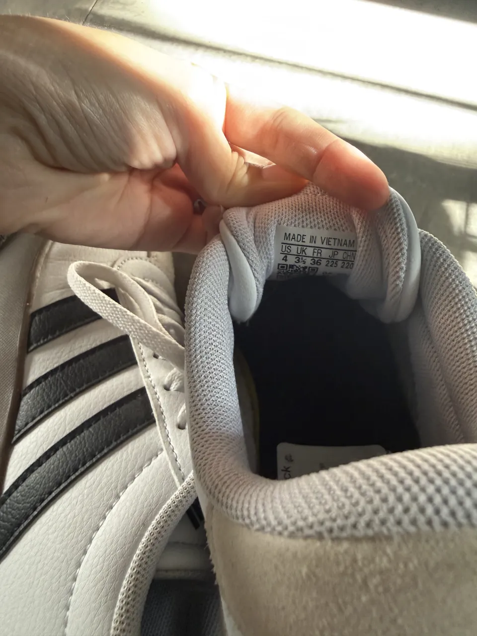 Zapatillas adidas miniatura 2