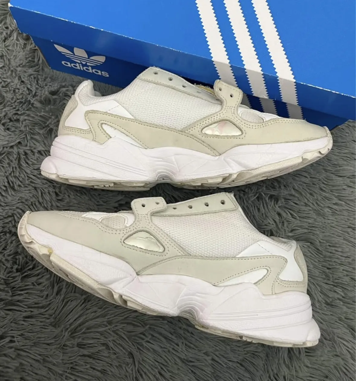 Zapatillas adidas - imagen 4