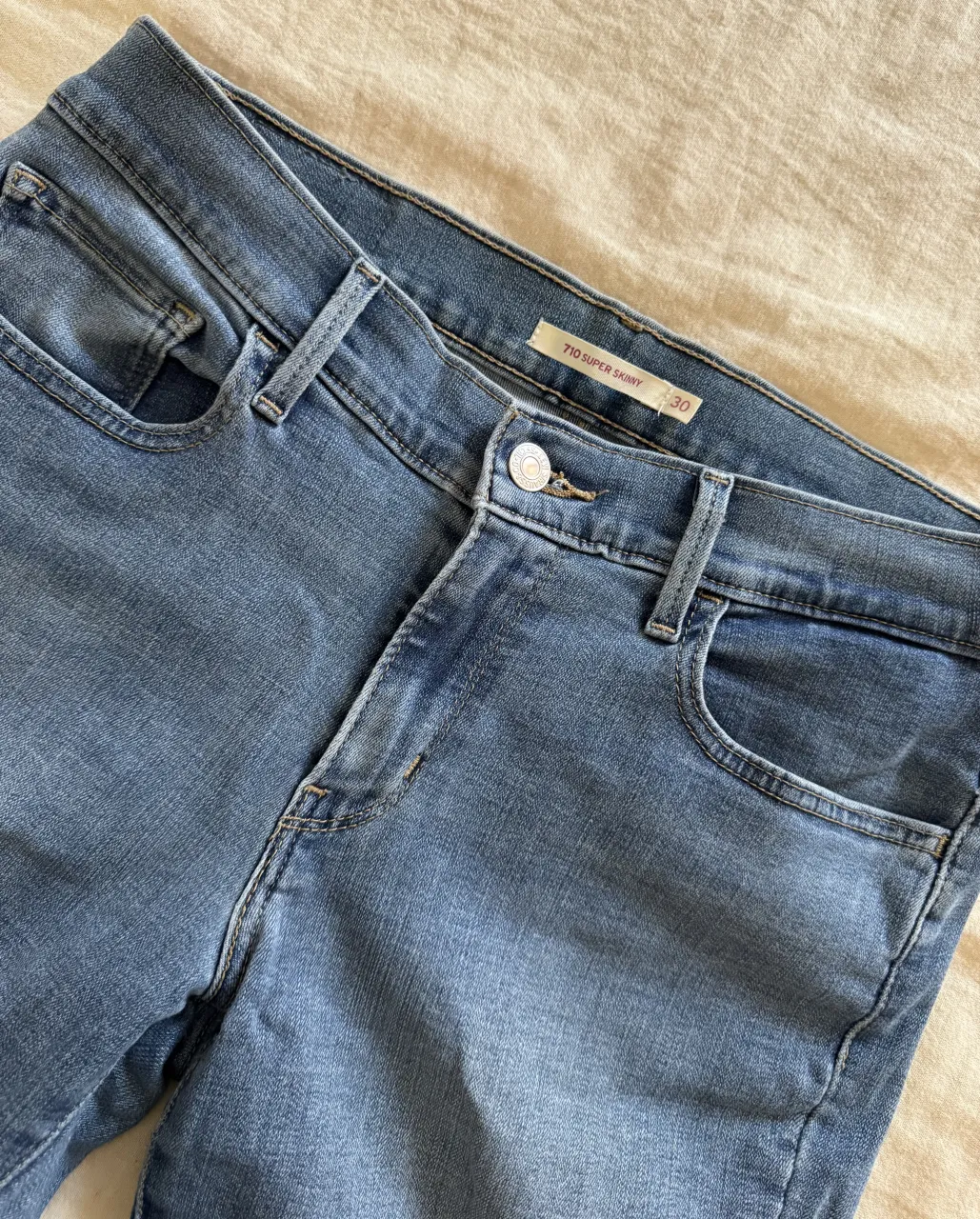 Jean Levi's - imagen 4