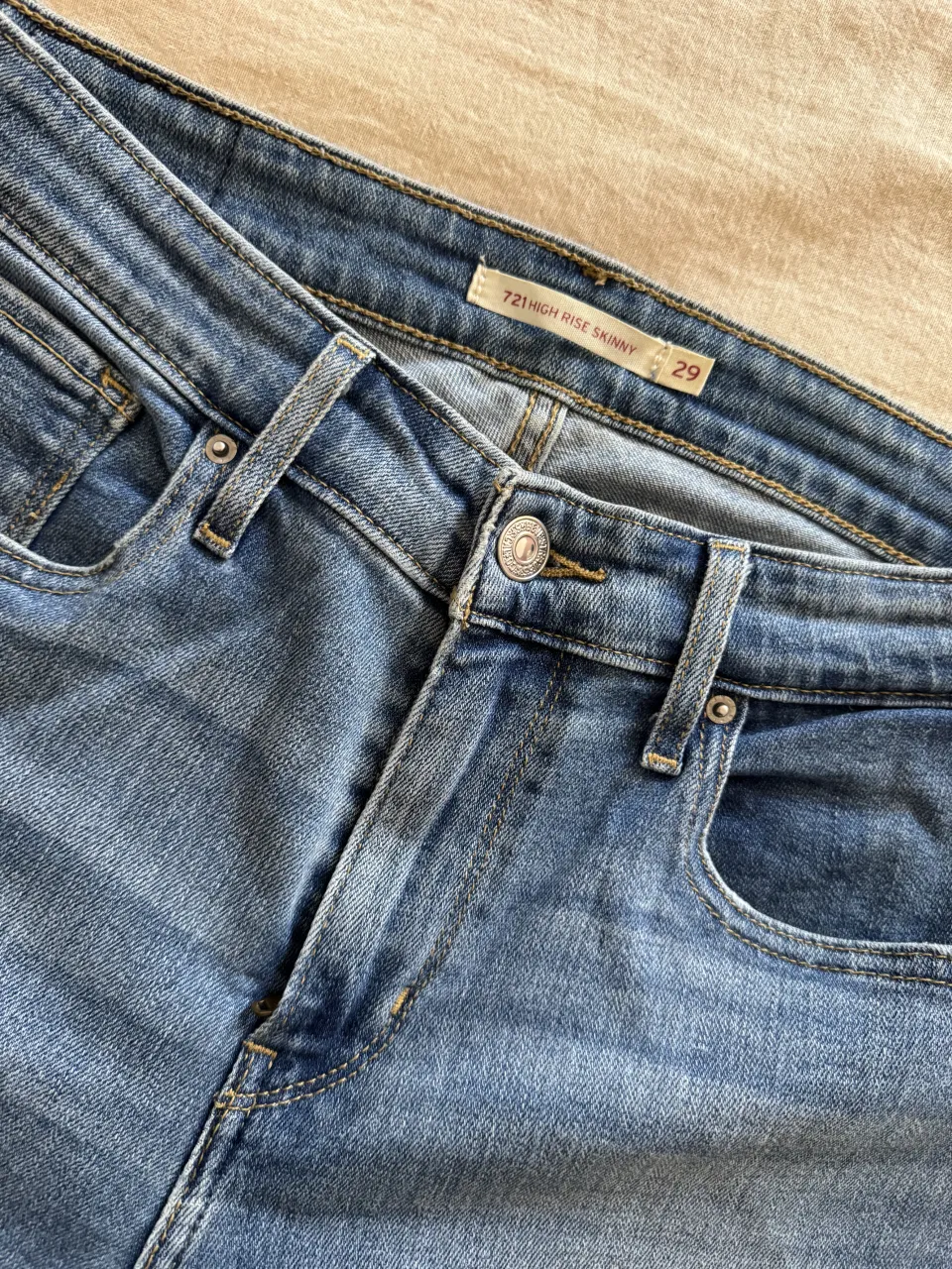 Jean Levi's - imagen 3