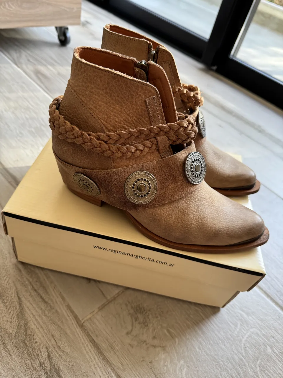 Botas REGINA MARGHERITA - imagen 1