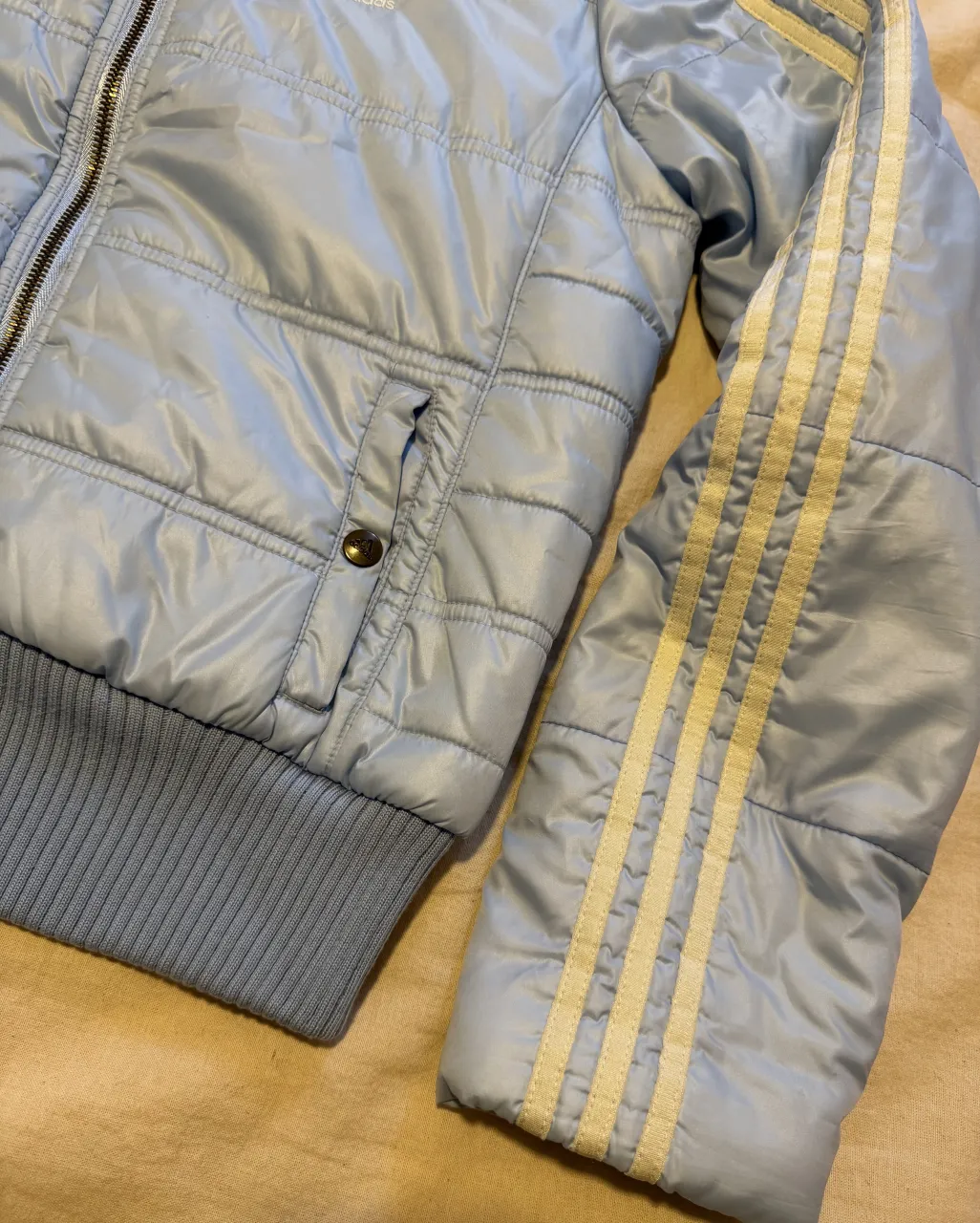 Campera adidas - Vista 2