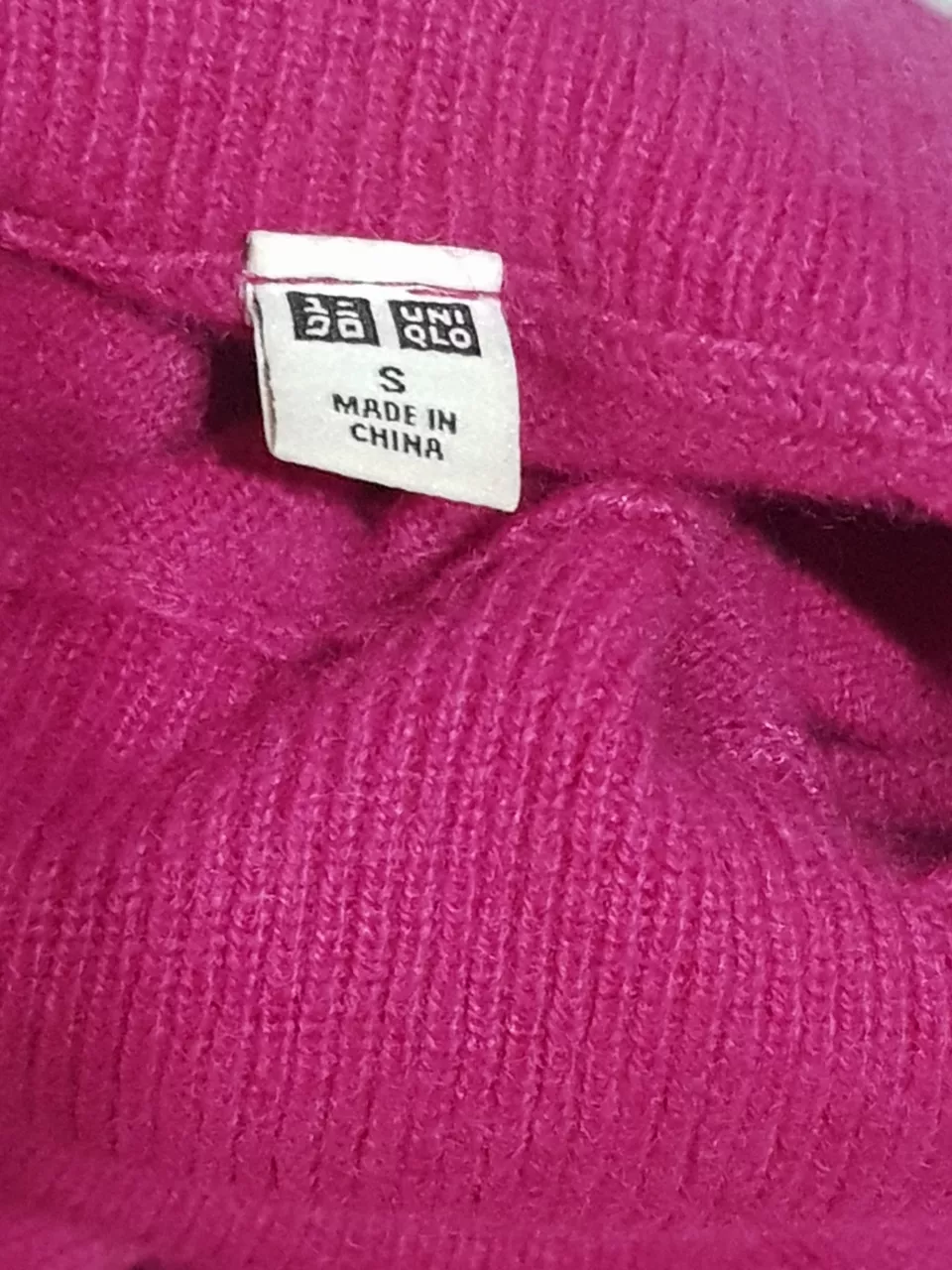 Polera Uniqlo - imagen 6