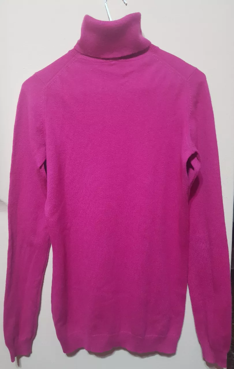 Polera Uniqlo - imagen 2