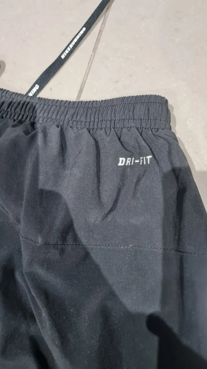 Pantalón Nike - imagen 2