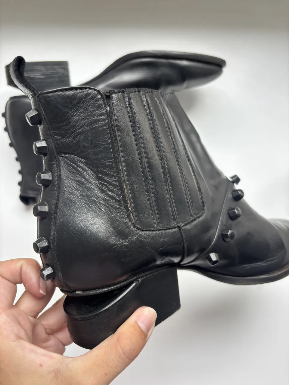 Borcegos Sarkany - imagen 3
