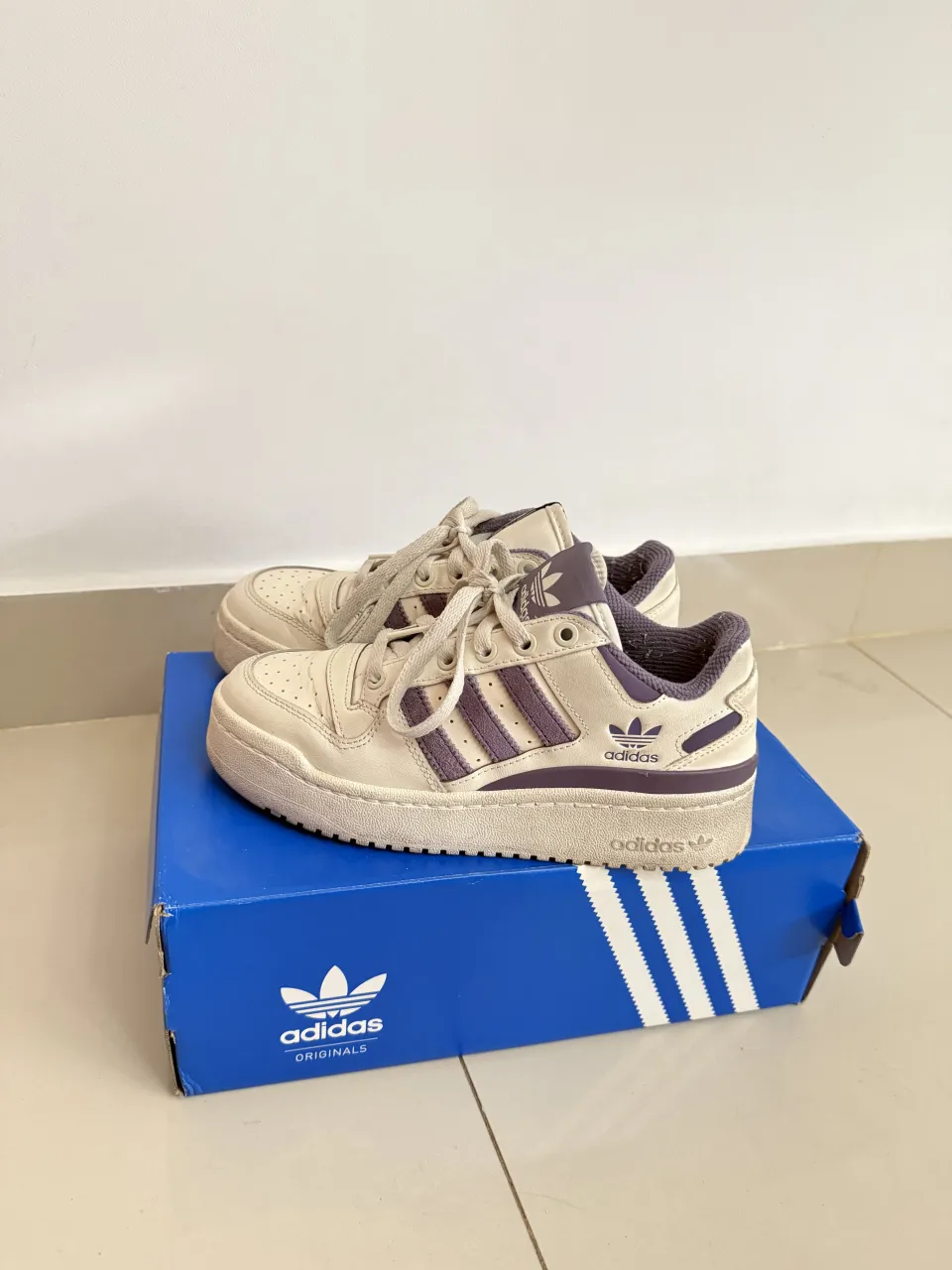 Zapatillas adidas - imagen 1
