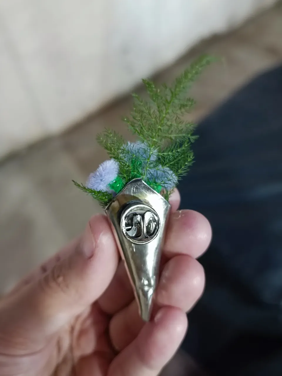 Broche Amyria - imagen 2
