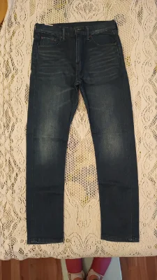 Levi's