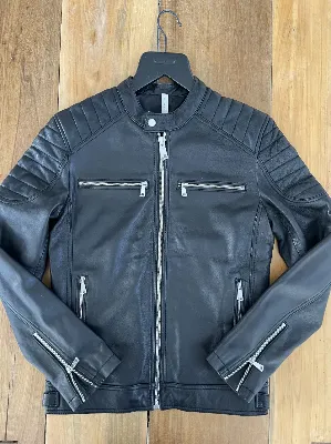 Zara Man