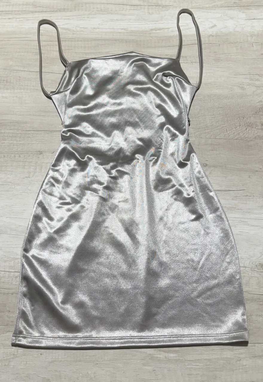 Vestido Generico - imagen 1