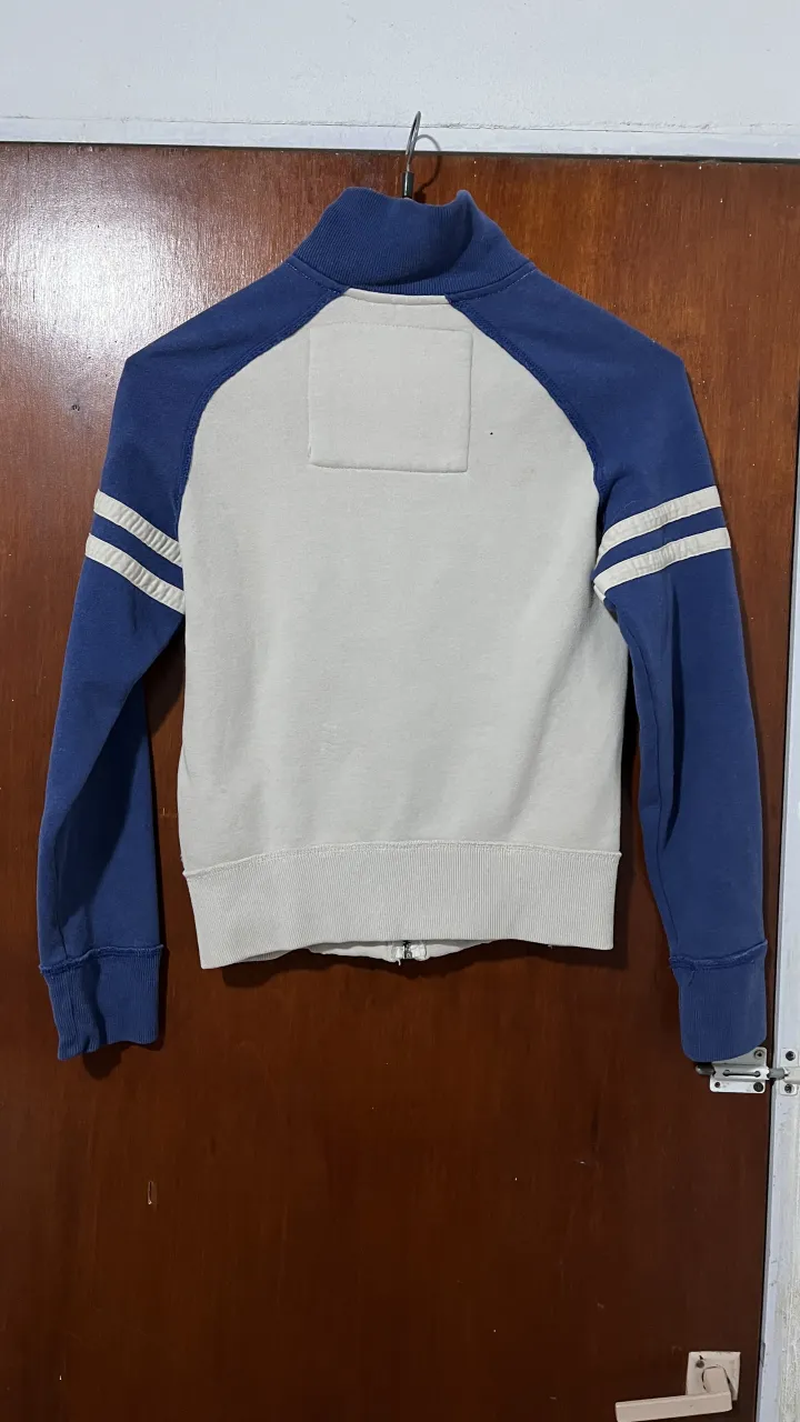 Campera bomber Abercrombie kids - imagen 5