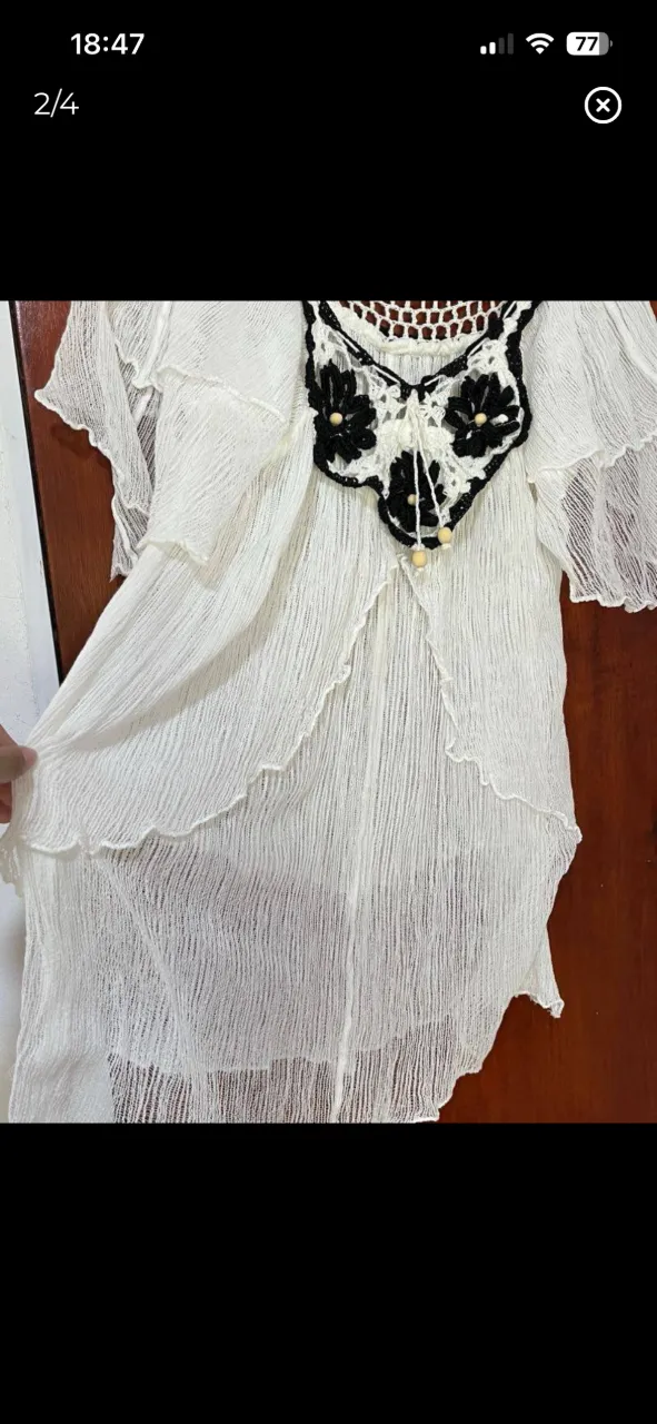 Blusa A ≠ - imagen 2