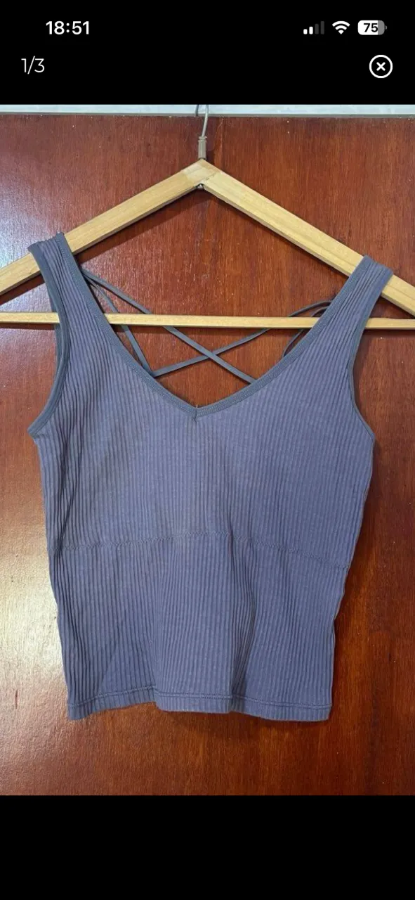 Musculosa A ≠ - imagen 2