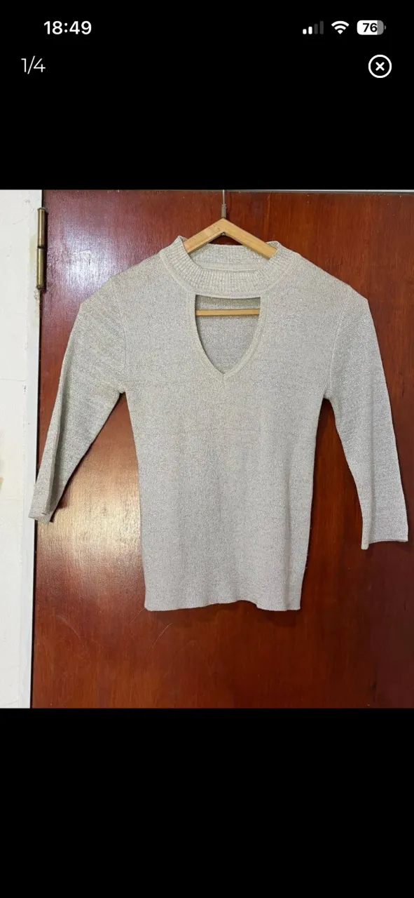 Polera A ≠ - imagen 1