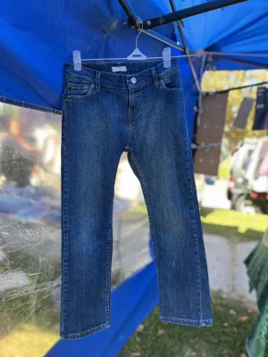 Levi's