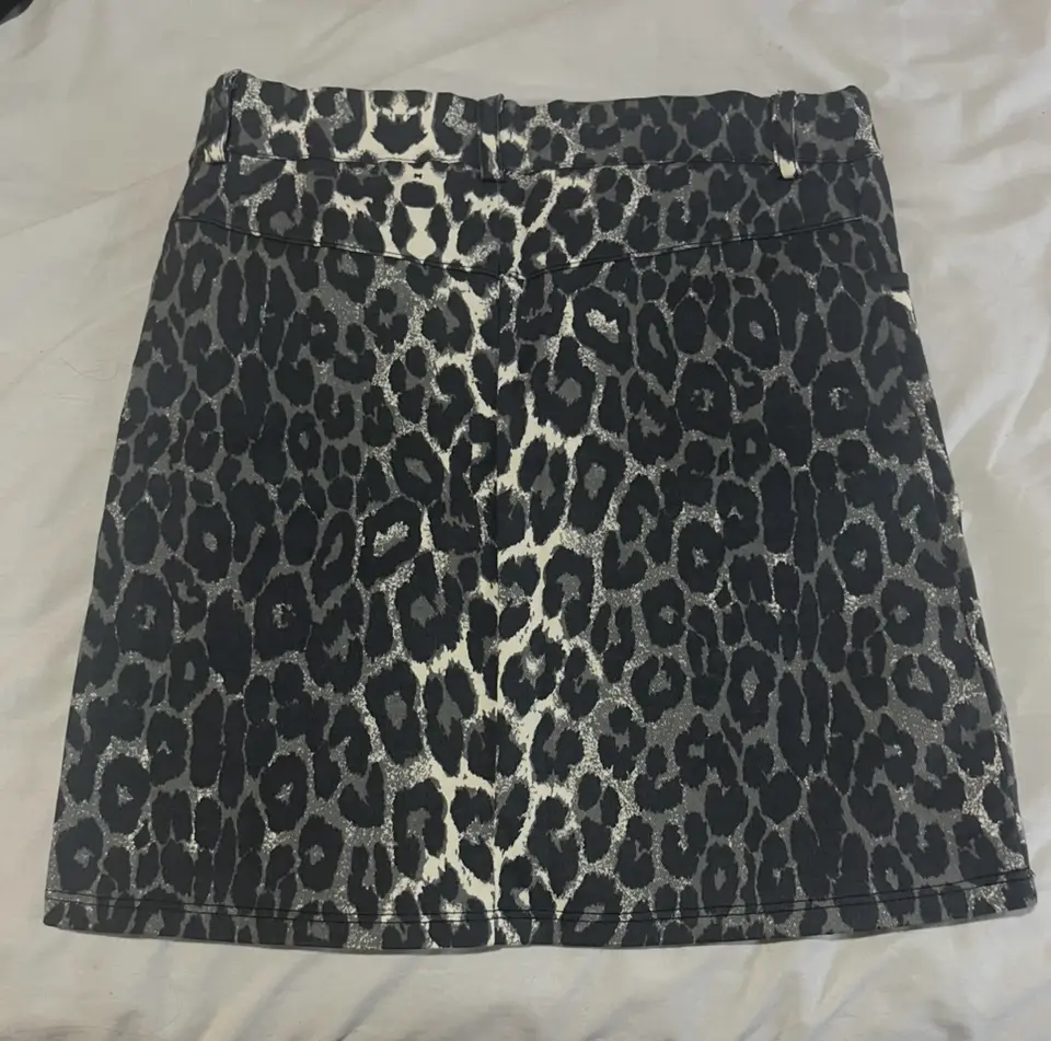 Pollera Forever 21 - imagen 1