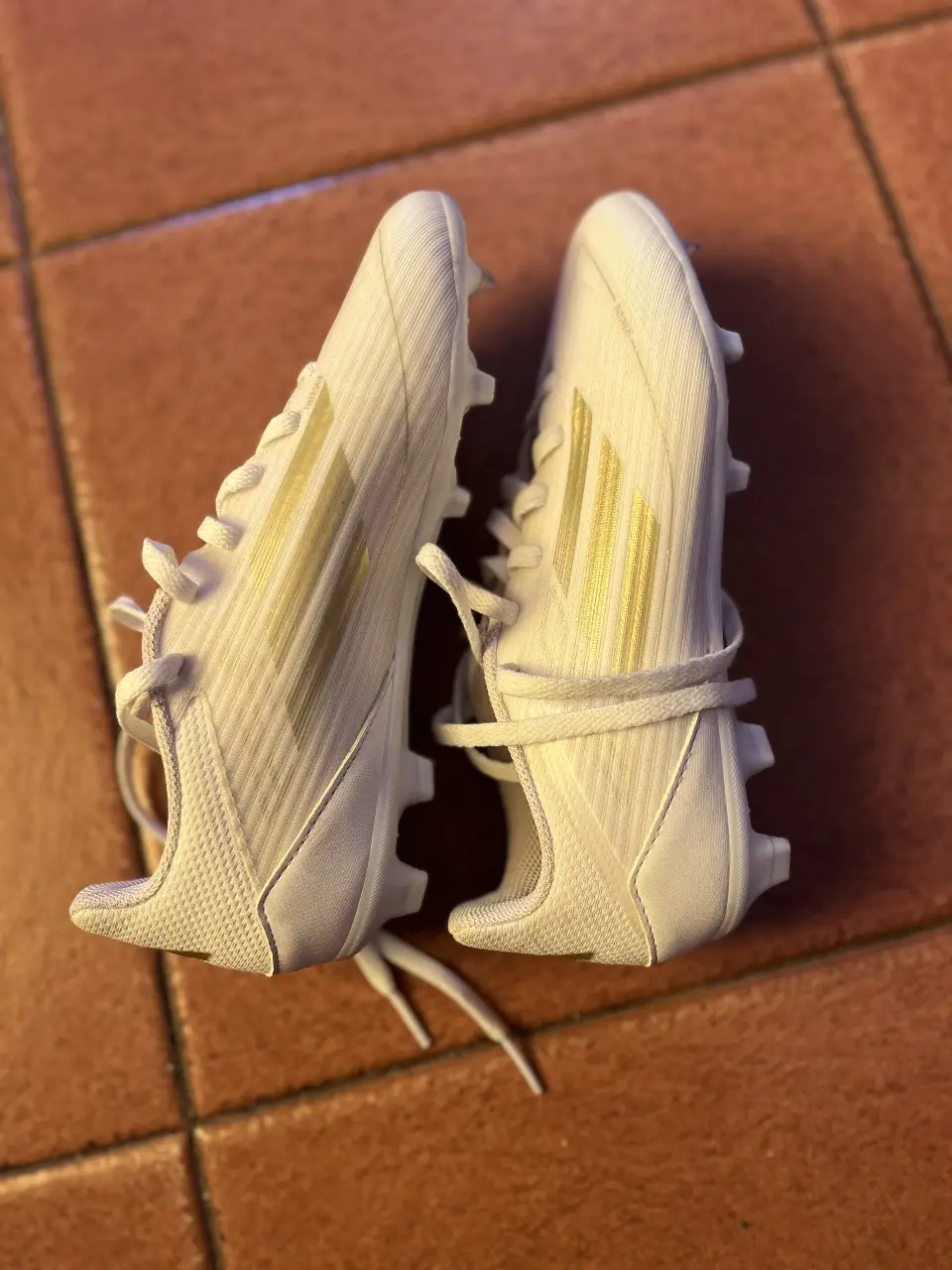 Botín de fútbol adidas - Vista 3