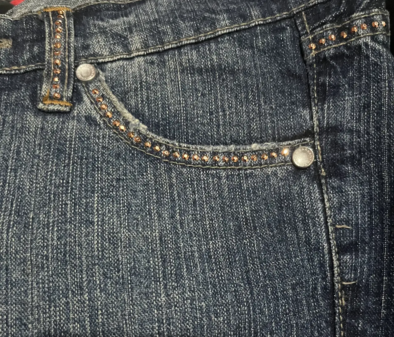 Jean Sarkany Jeans - imagen 3