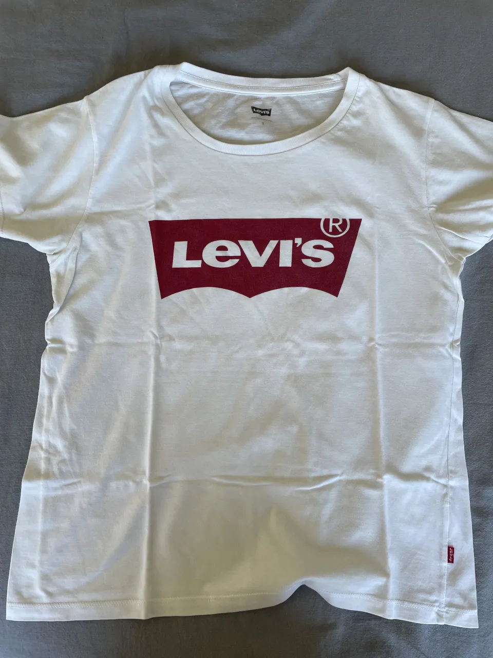 Remera Levi's