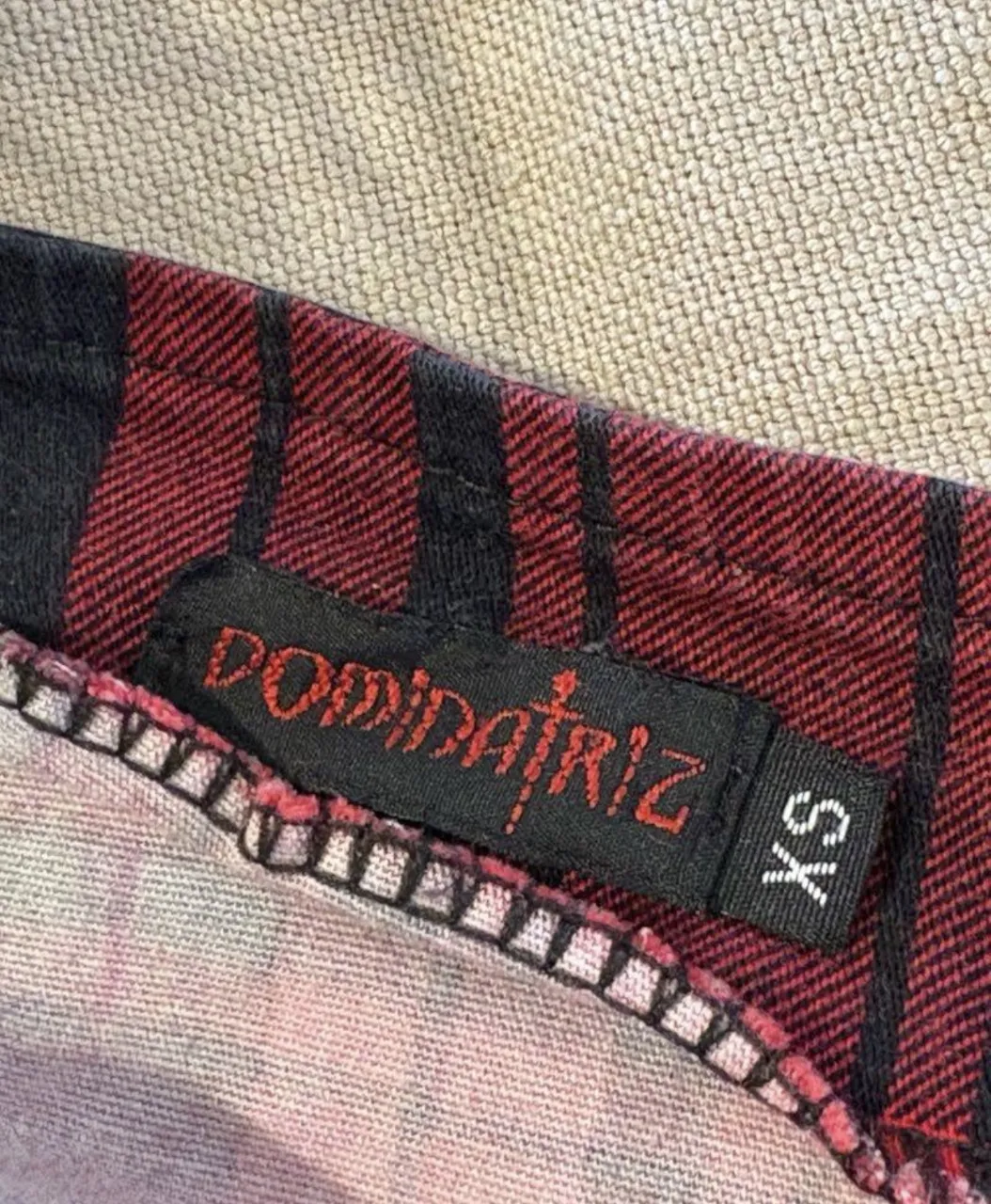 Minifalda Dominatriz - imagen 2