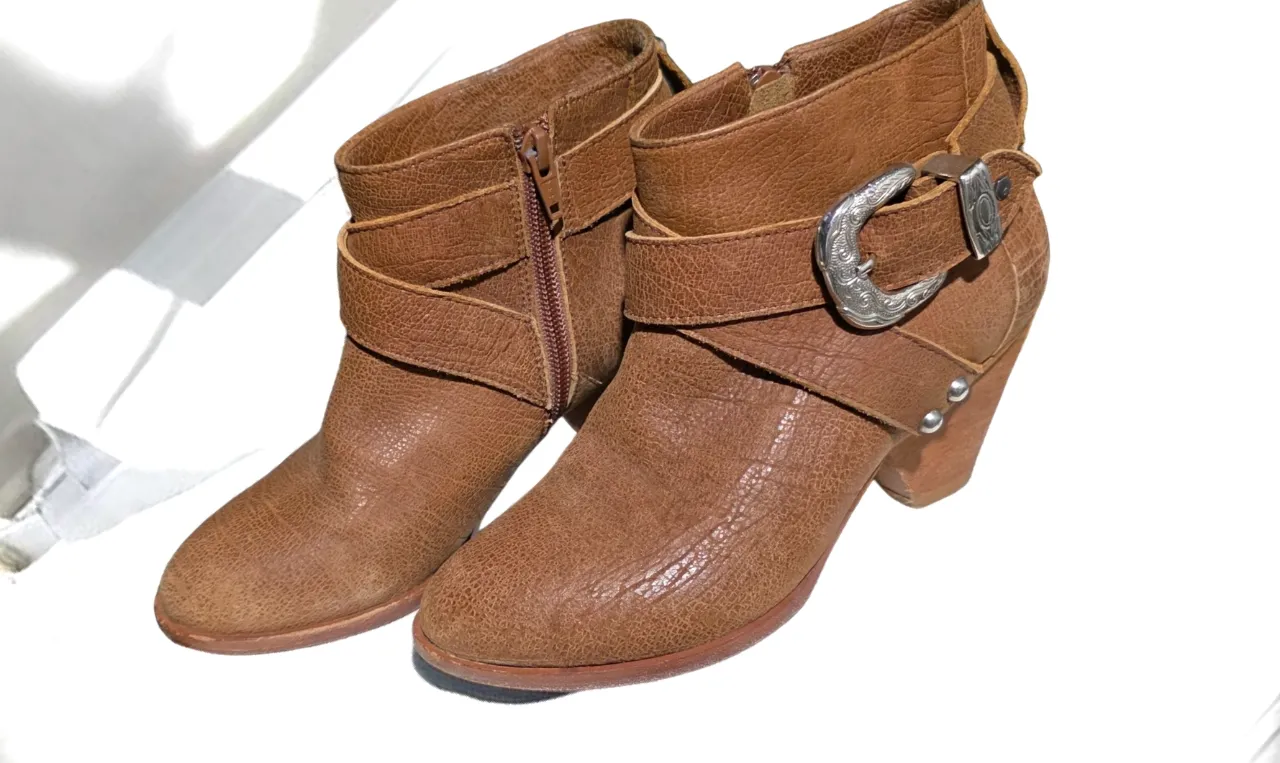 Botas Uma miniatura 2