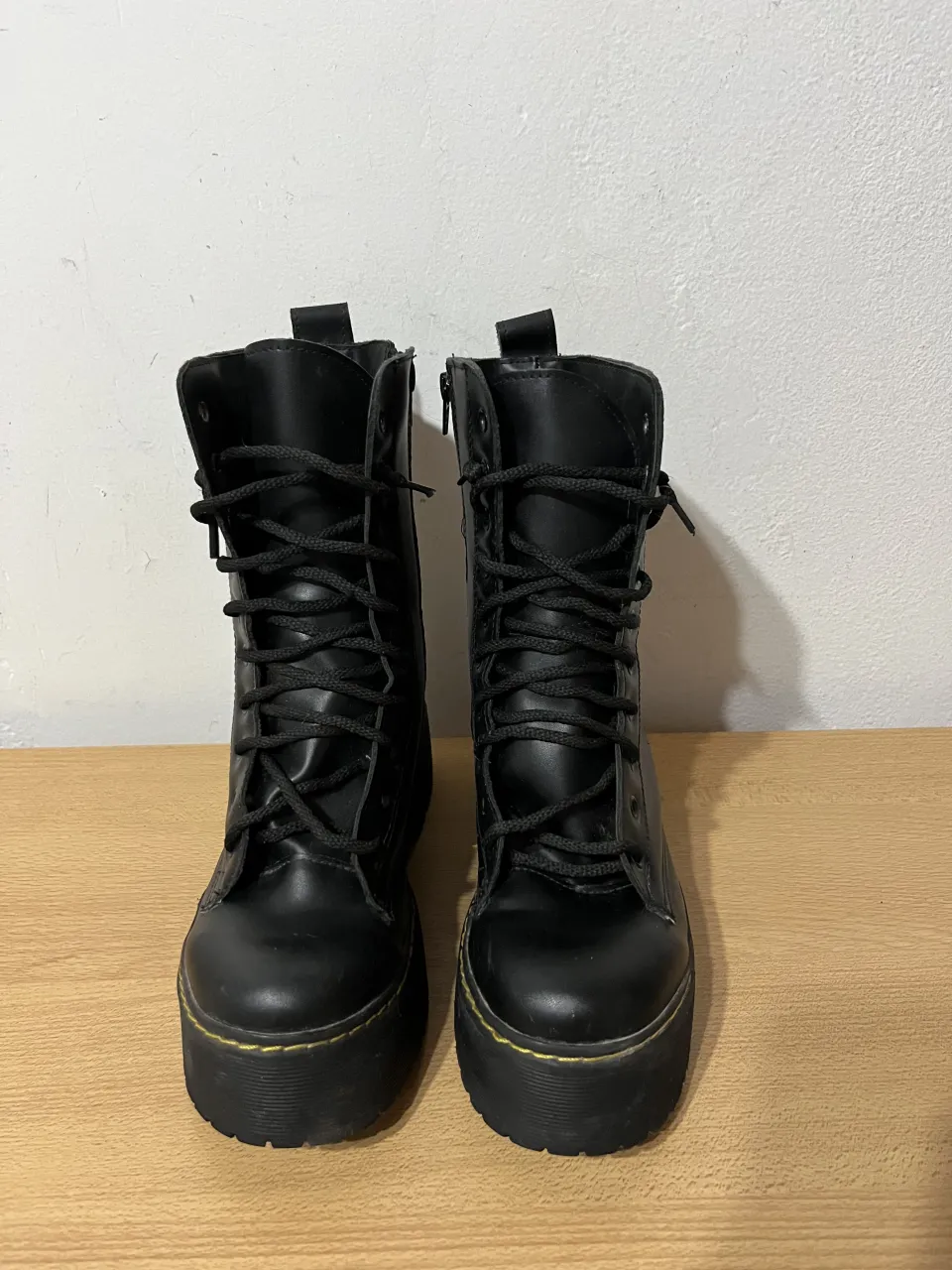 Borcegos A ≠ - Vista 2