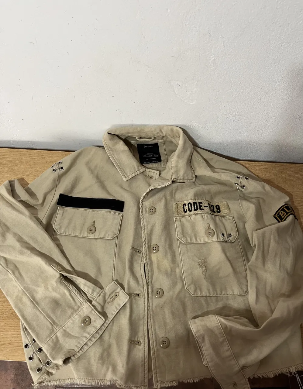 Campera Bershka - imagen 1