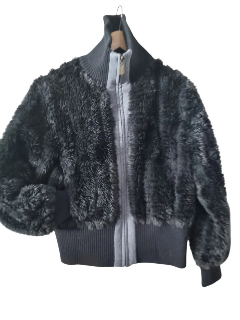 Campera Basement - imagen 1