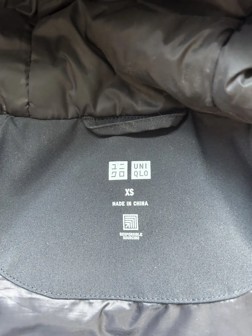 Campera Uniqlo miniatura 4
