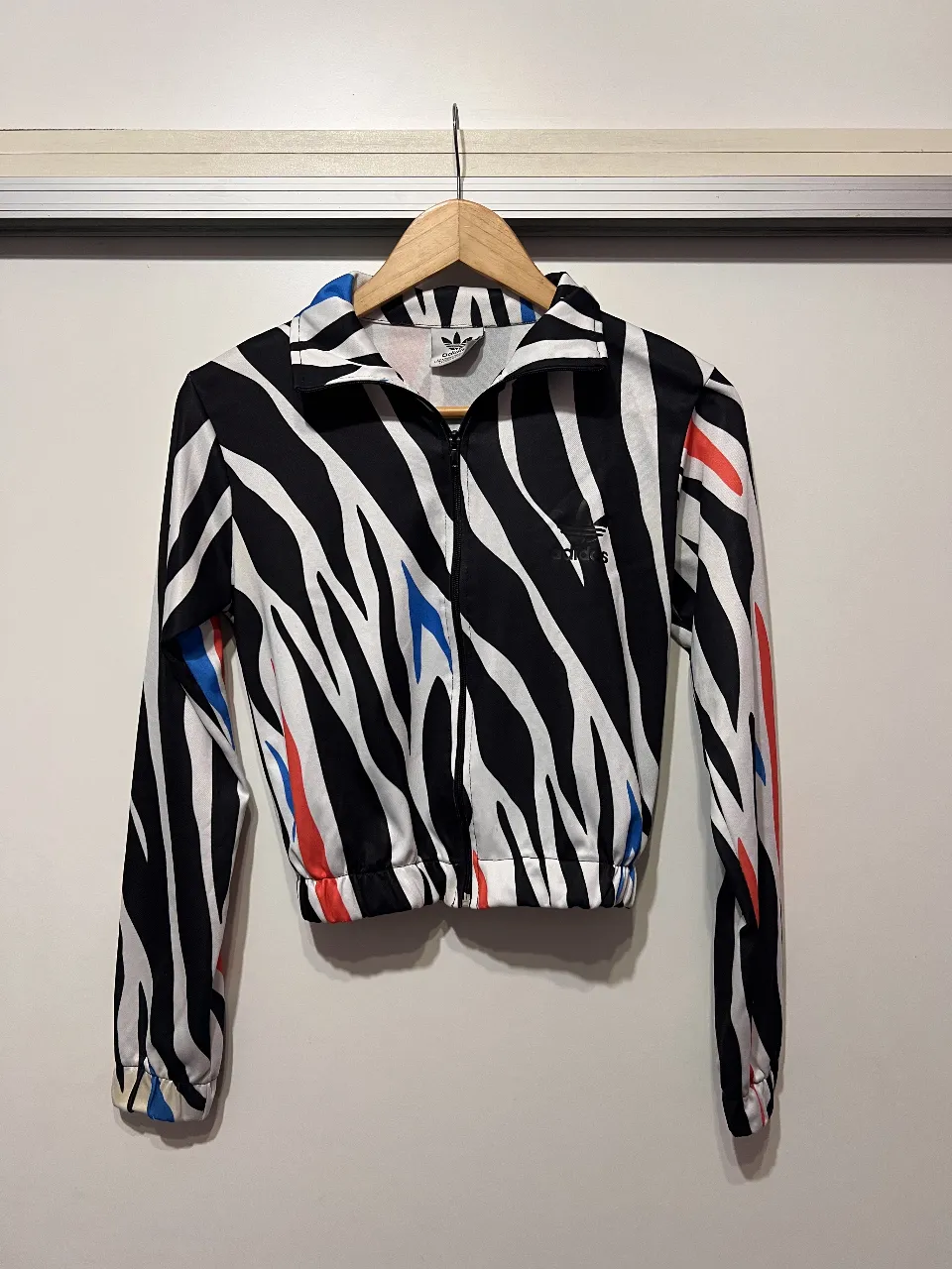 Campera adidas - imagen 4