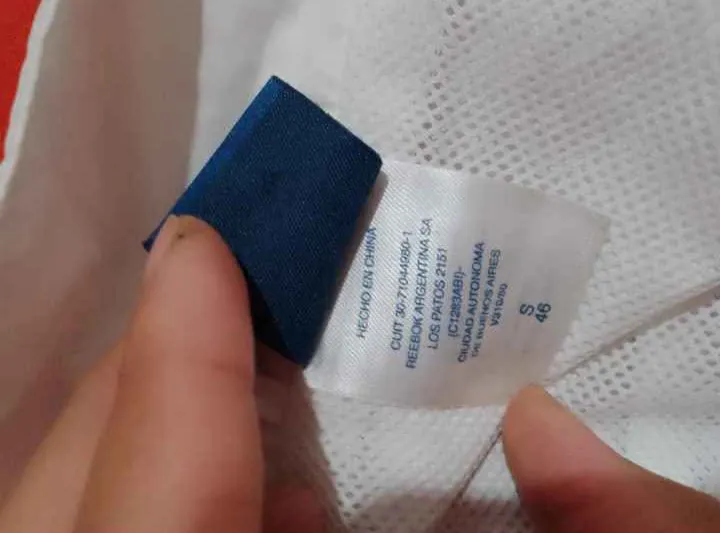 Campera Reebok miniatura 6