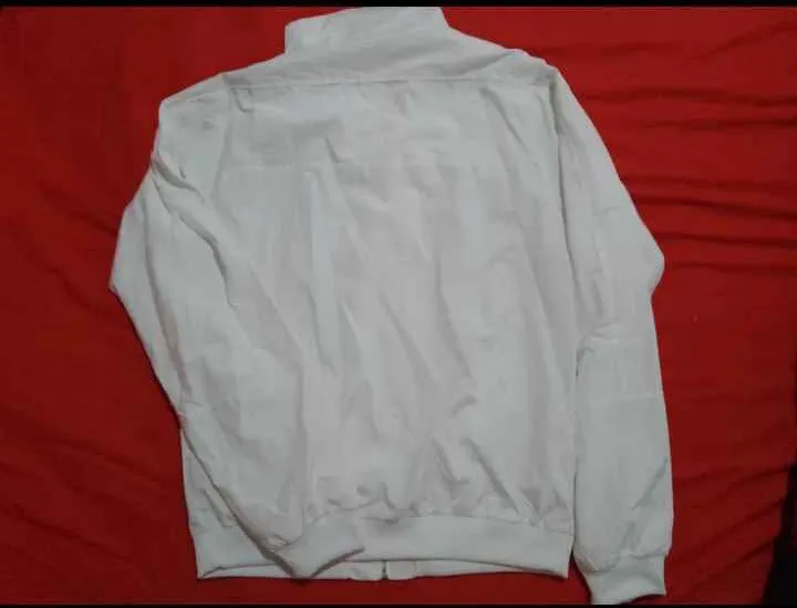 Campera Reebok - Vista 2
