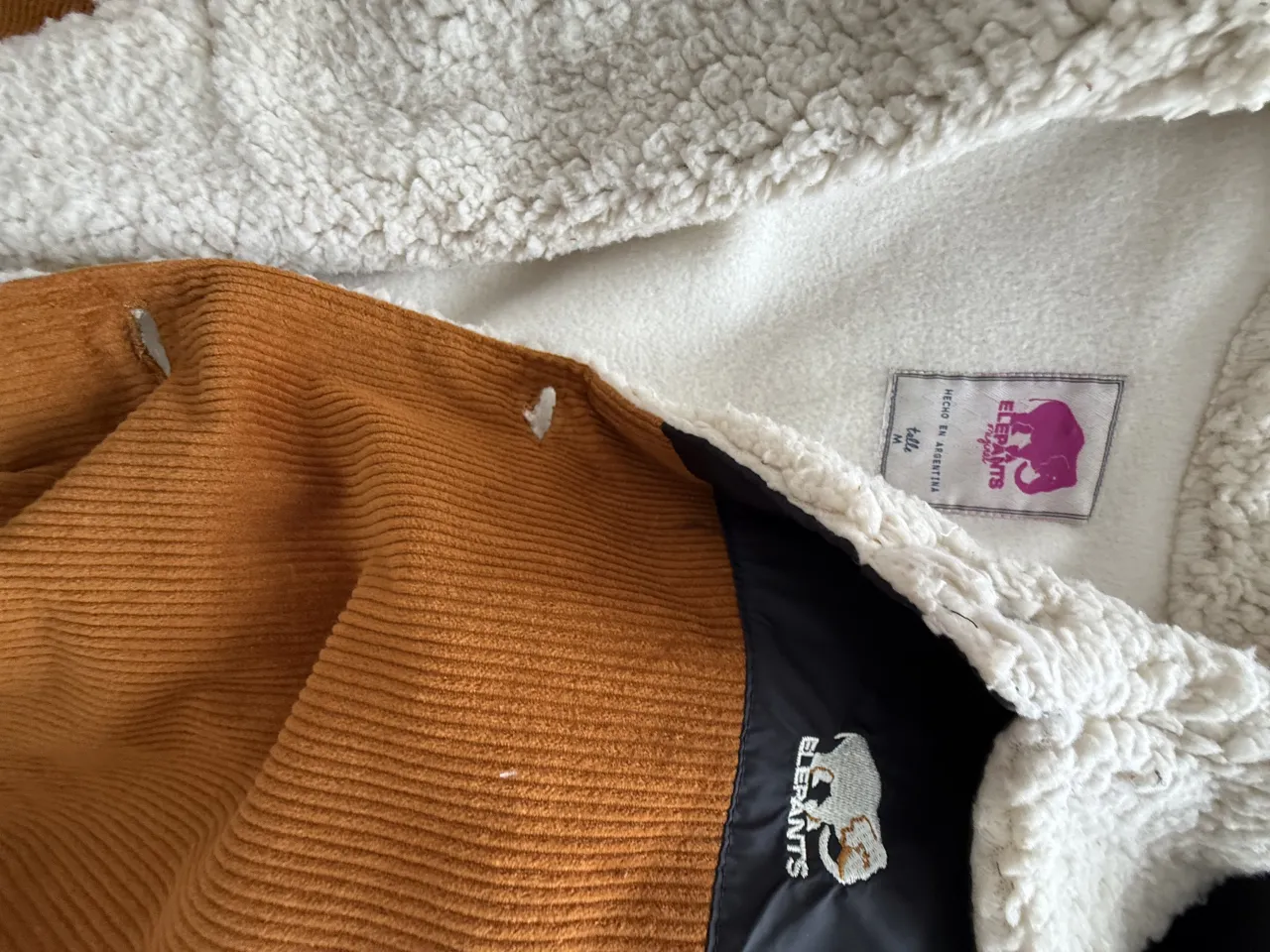 Campera ELEPANTS - imagen 3
