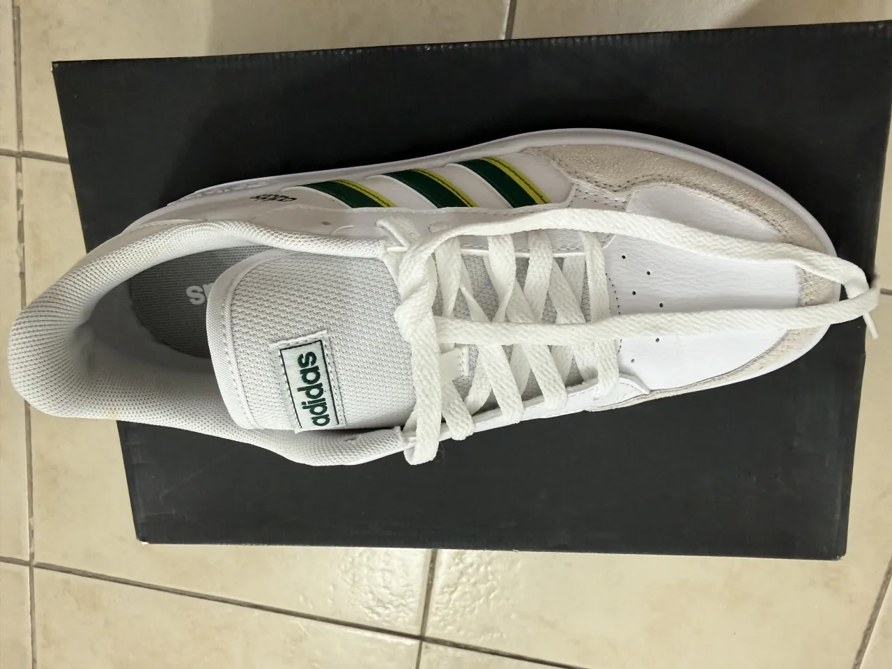 Zapatillas adidas - imagen 3
