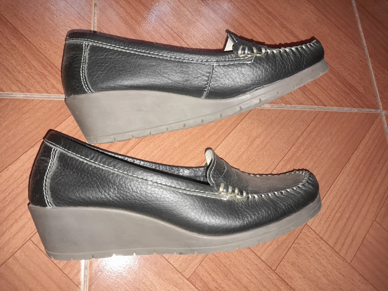 Zapatos A ≠ - imagen 3