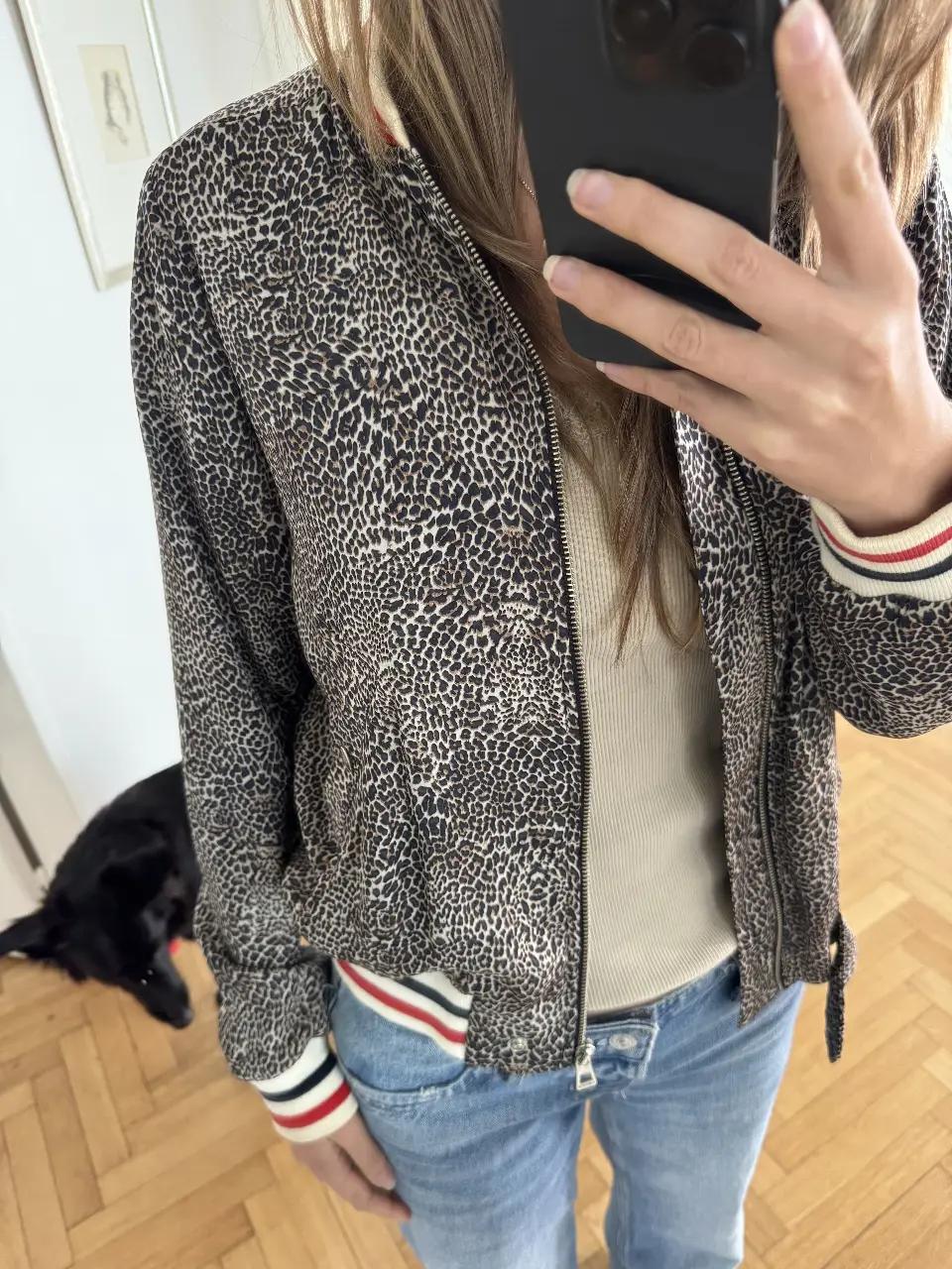 Campera Ay Not Dead - imagen 3