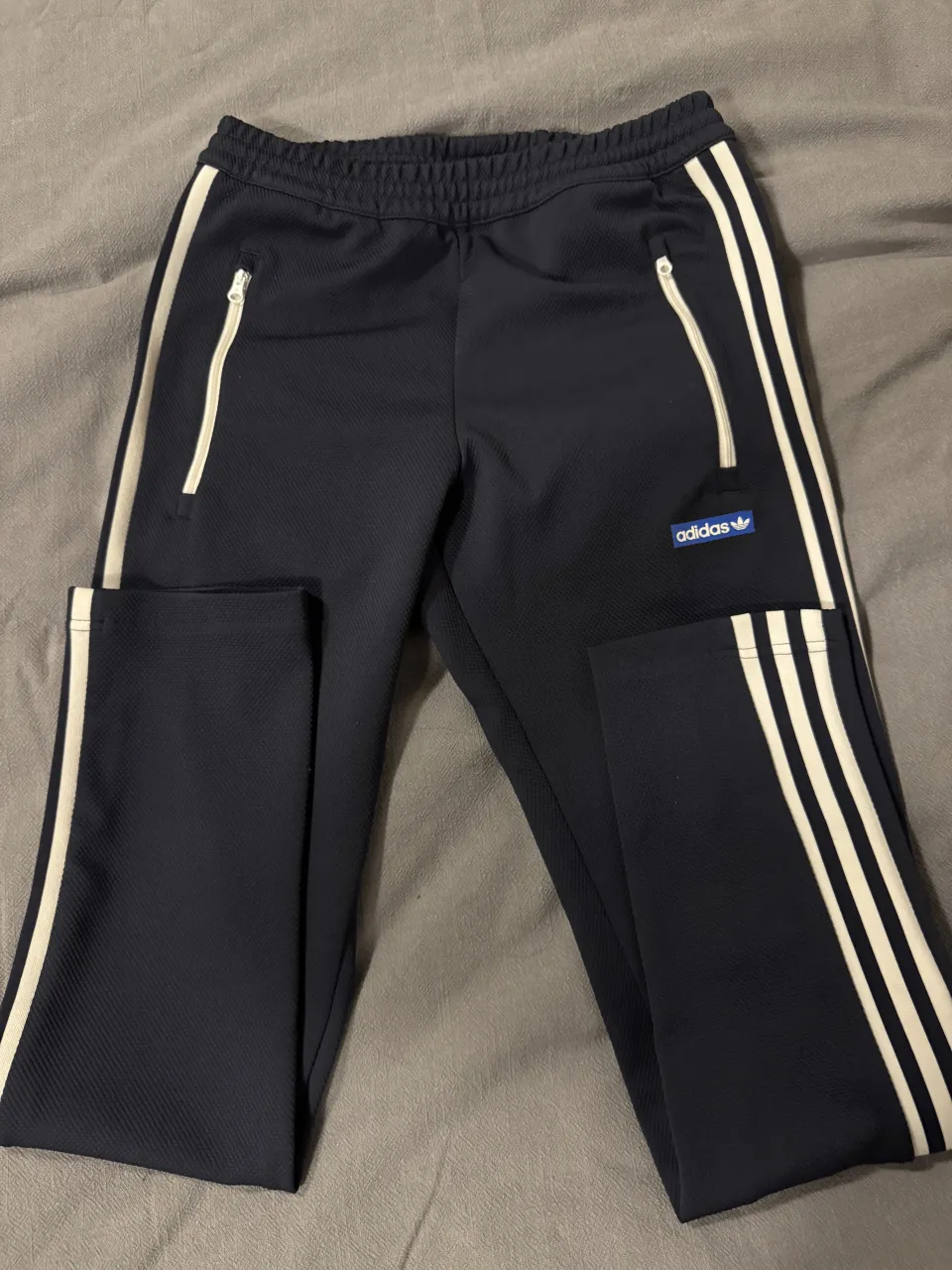 Pantalón adidas - imagen 2