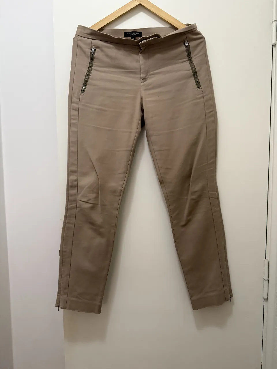 Pantalón Banana Republic miniatura 2
