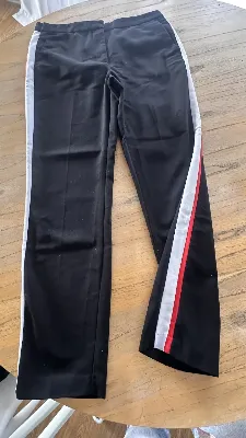 Zara Basic