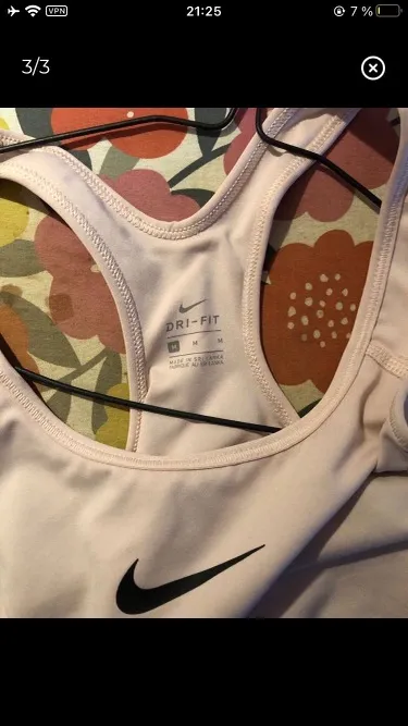 Top Nike - imagen 2