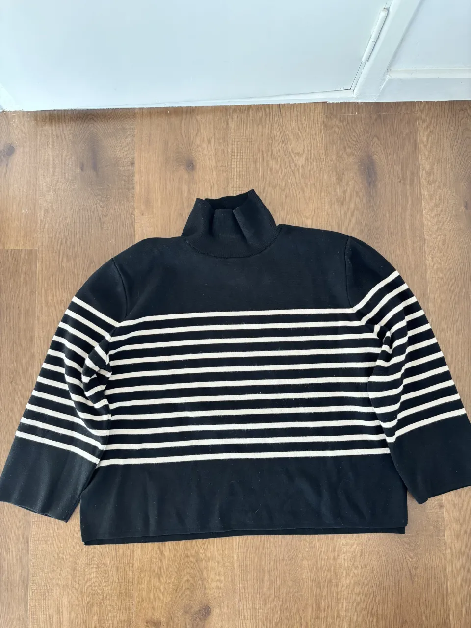 Polera H&M miniatura 4