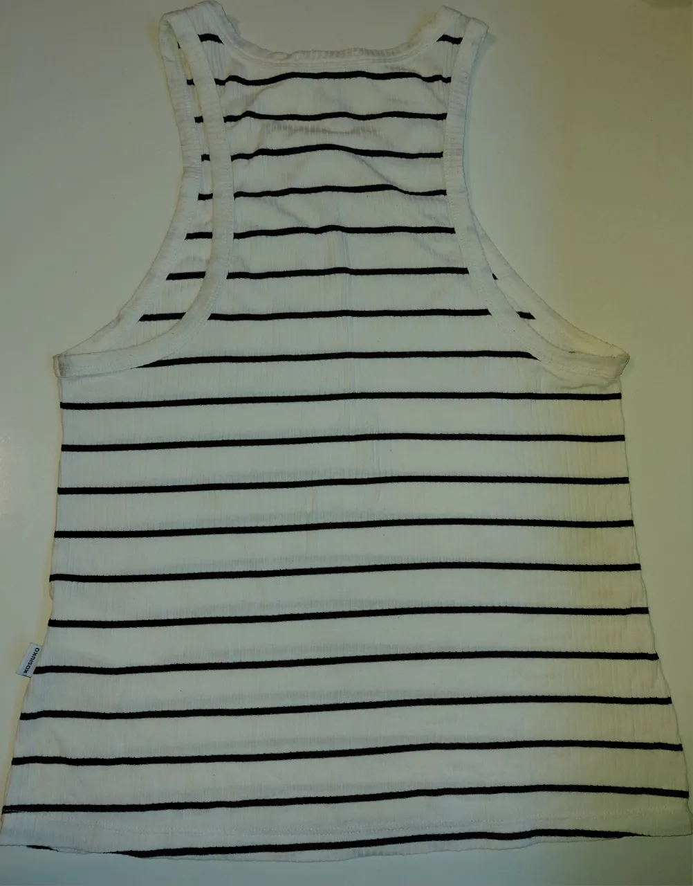 Musculosa Kosiuko - Vista 3